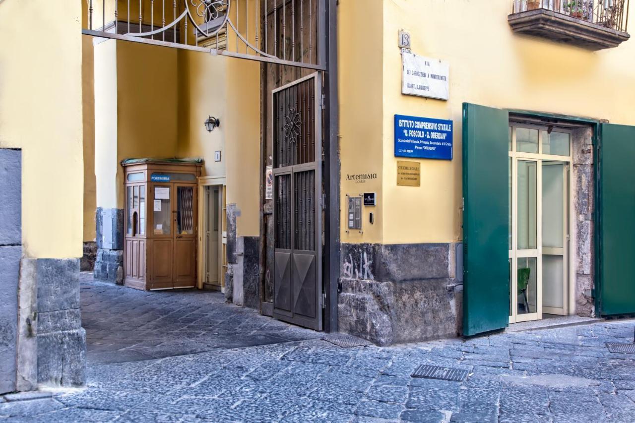 Hotel Artemisia Domus - Centro Storico Nápoles Exterior foto